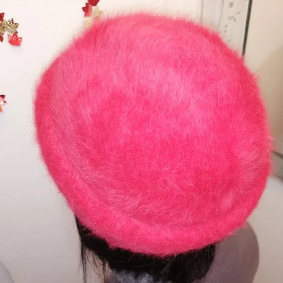 VTG Rabbit's fur hat - Picture 2 of 3